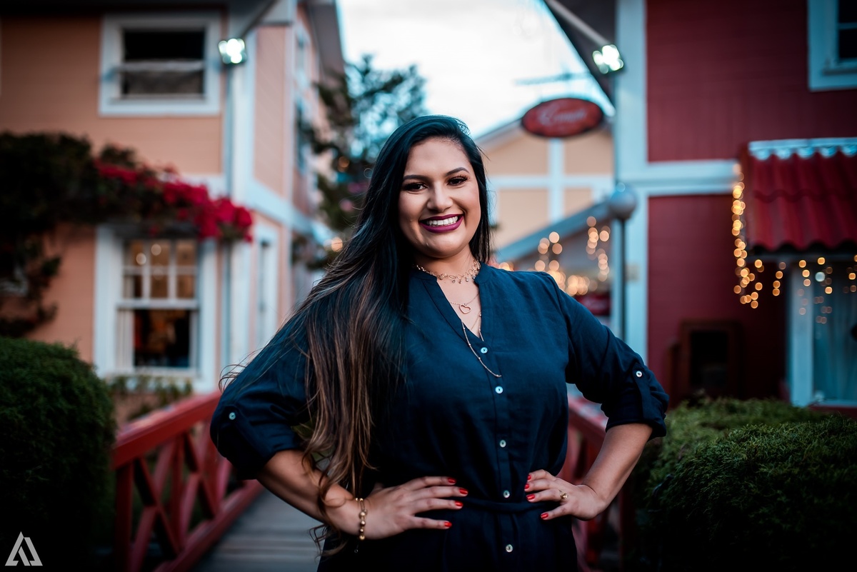 Ensaio Book Feminino Alex Jardim Fotografia Fotógrafo Resende Itatiaia Penedo Porto Real Quatis Barra Mansa Volta Redonda Galpão Mix Lena Buffet La Belle Maison