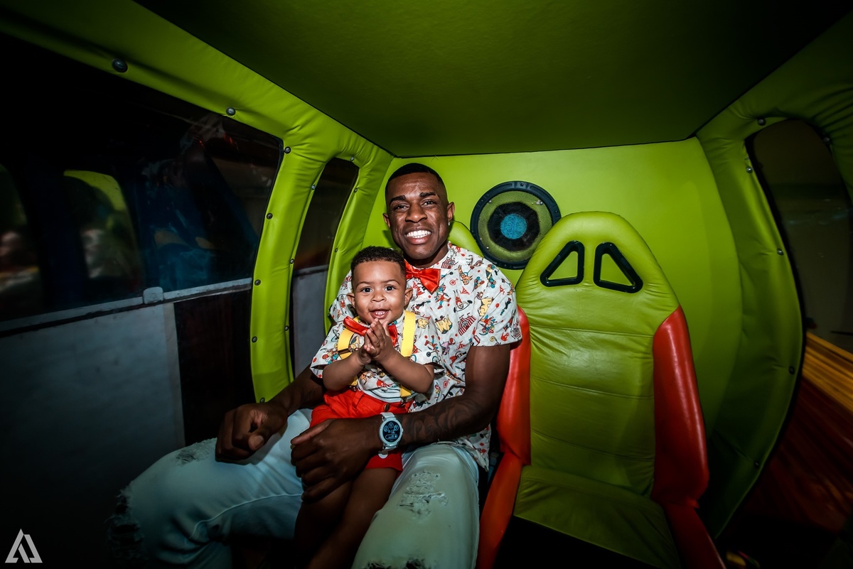 Aniversário Infantil Circo do Mickey Alex Jardim Fotografia Fotógrafo Resende Itatiaia Penedo Porto Real Quatis Barra Mansa Volta Redonda Buffet Pintou Alegria Meu Pé de Jambo La Belle Maison Lenas Buffet Marcelo Benevenuto Zagueiro do Botafogo