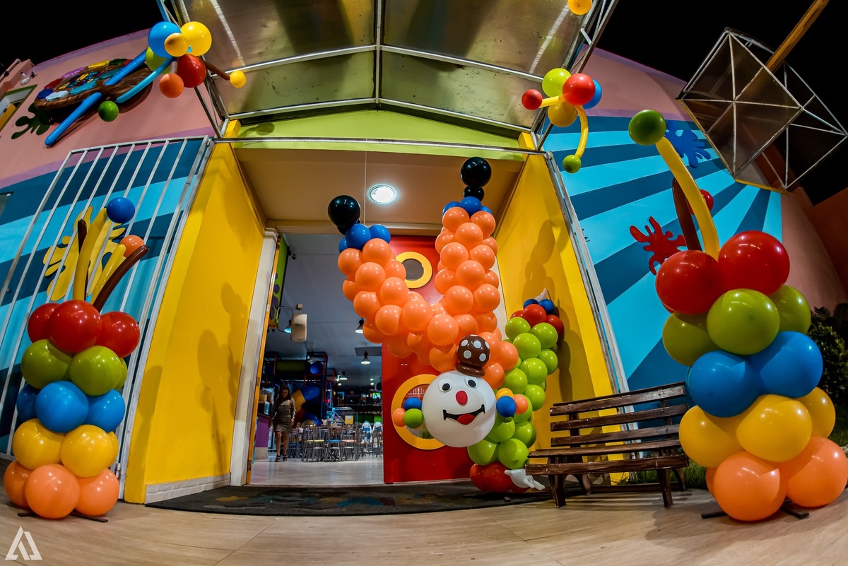 Aniversário Infantil Circo do Mickey Alex Jardim Fotografia Fotógrafo Resende Itatiaia Penedo Porto Real Quatis Barra Mansa Volta Redonda Buffet Pintou Alegria Meu Pé de Jambo La Belle Maison Lenas Buffet Marcelo Benevenuto Zagueiro do Botafogo