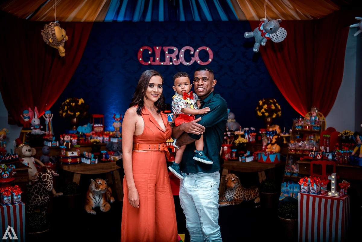 Aniversário Infantil Circo do Mickey Alex Jardim Fotografia Fotógrafo Resende Itatiaia Penedo Porto Real Quatis Barra Mansa Volta Redonda Buffet Pintou Alegria Meu Pé de Jambo La Belle Maison Lenas Buffet Marcelo Benevenuto Zagueiro do Botafogo