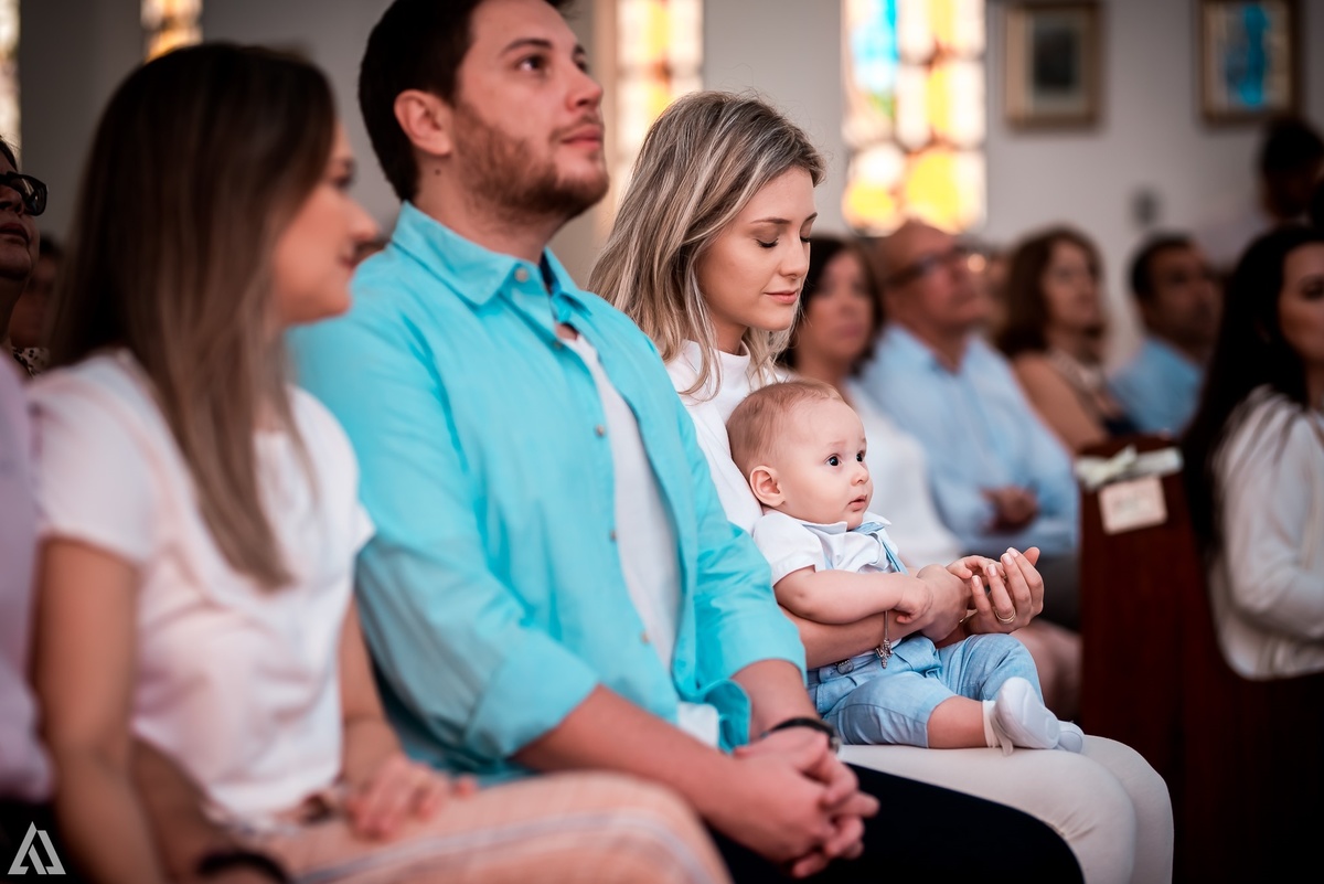 Cerimônia de Batismo Batizado Alex Jardim Fotografia Fotógrafo Resende Itatiaia Penedo Porto Real Quatis Barra Mansa Volta Redonda Capela do Batismo Aparecida do Norte Basílica de Nossa Senhora de Aparecida
