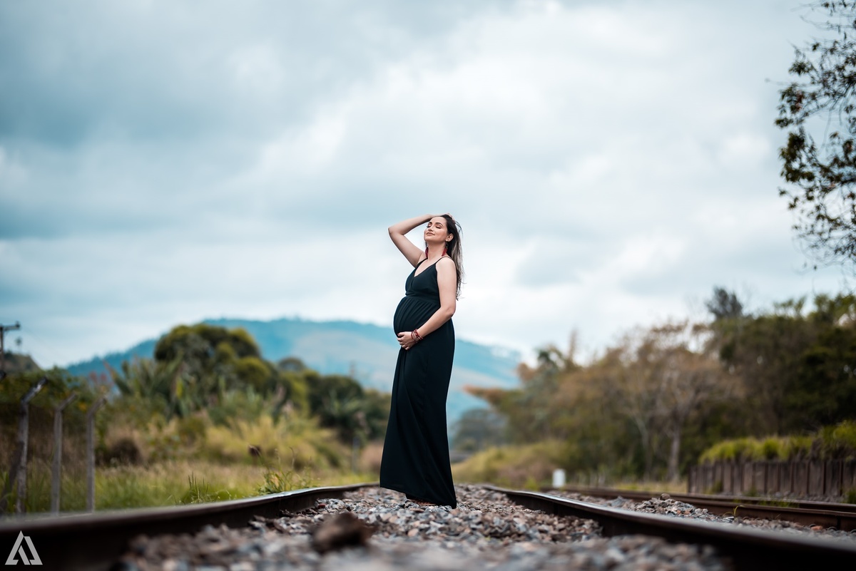 Ensaio Book Foto de Gestante Alex Jardim Fotografia Fotógrafo Resende Itatiaia Penedo Porto Real Quatis Barra Mansa Volta Redonda Serrinha do Alambari Mauá Maringá Maromba Hotel Villa Forte Gravidiva TOP lindas Natureza família
