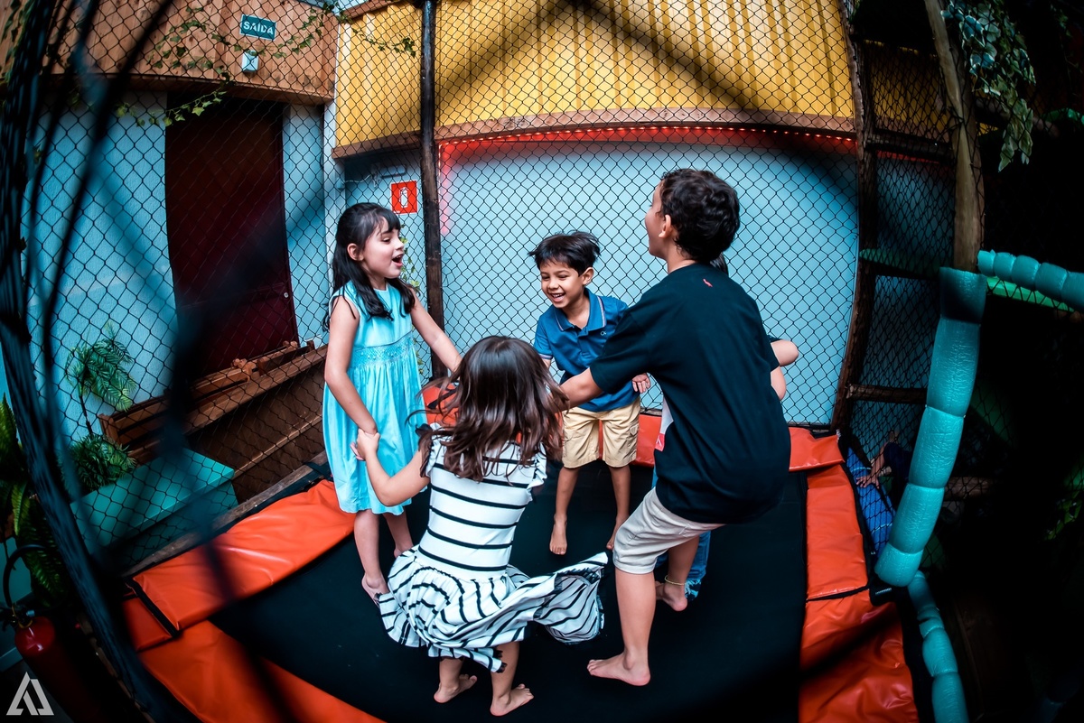 Aniversário Infantil Princesa Alex Jardim Fotografia Fotógrafo Resende Itatiaia Penedo Porto Real Quatis Barra Mansa Volta Redonda Buffet Pintou Alegria Meu Pé de Jambo La Belle Maison Lenas Buffet Salão de Festas