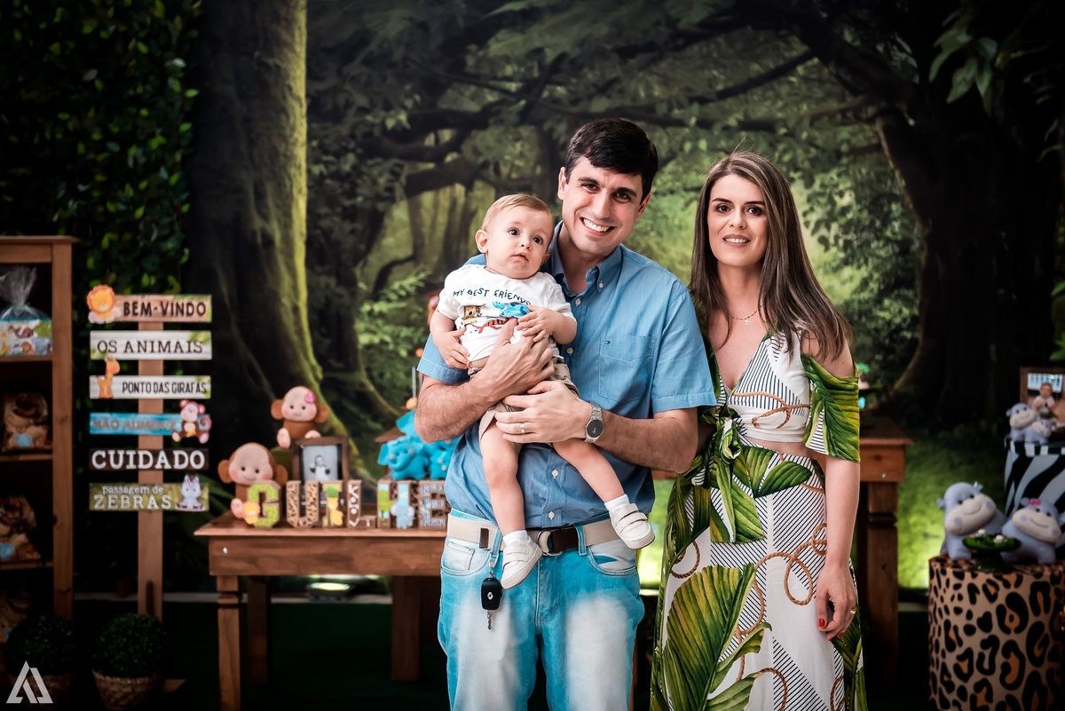 Aniversário Infantil Safari Selva Alex Jardim Fotografia Fotógrafo Resende Itatiaia Penedo Porto Real Quatis Barra Mansa Volta Redonda Buffet Pintou Alegria Meu Pé de Jambo La Belle Maison Lenas Buffet Salão de Festas