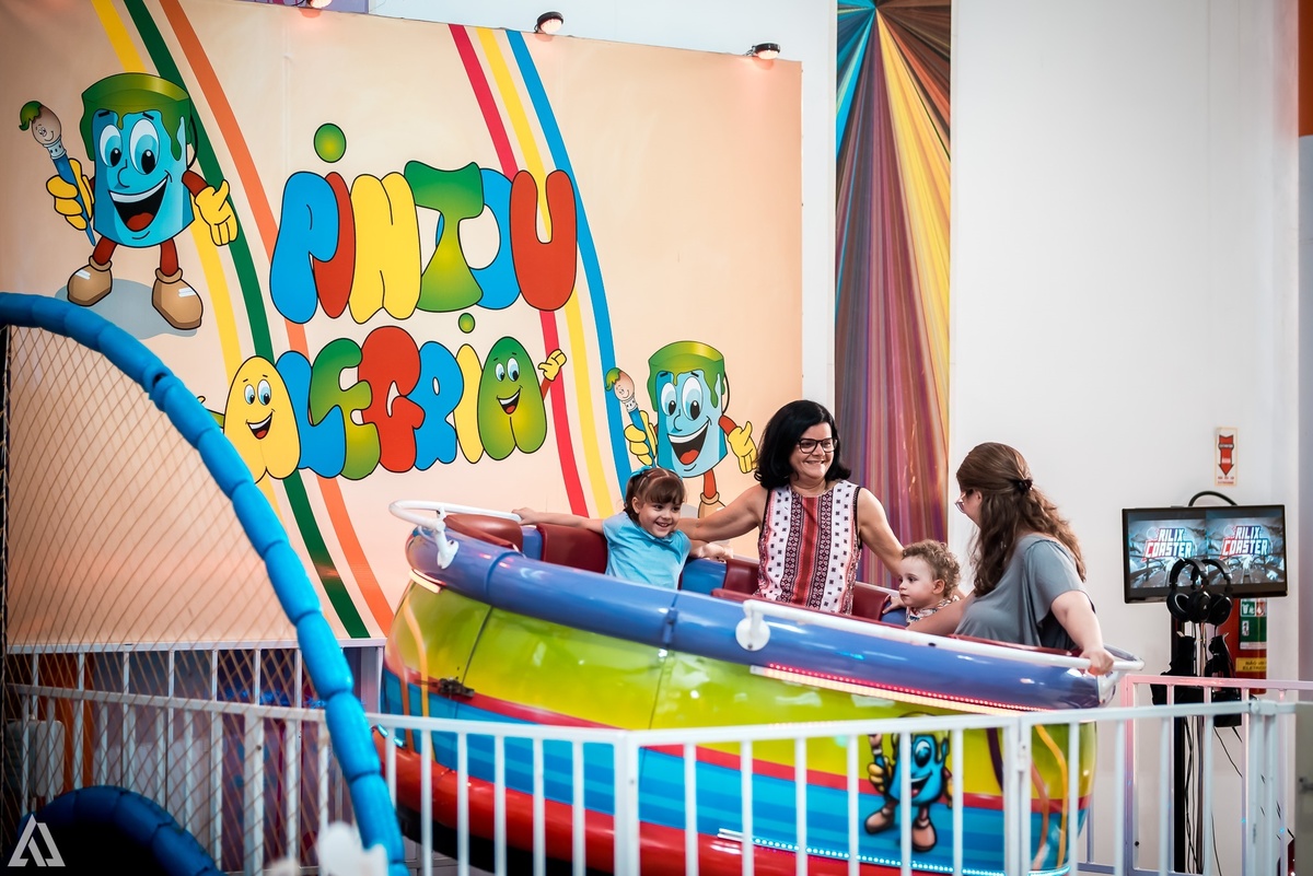 Aniversário Infantil Safari Selva Alex Jardim Fotografia Fotógrafo Resende Itatiaia Penedo Porto Real Quatis Barra Mansa Volta Redonda Buffet Pintou Alegria Meu Pé de Jambo La Belle Maison Lenas Buffet Salão de Festas
