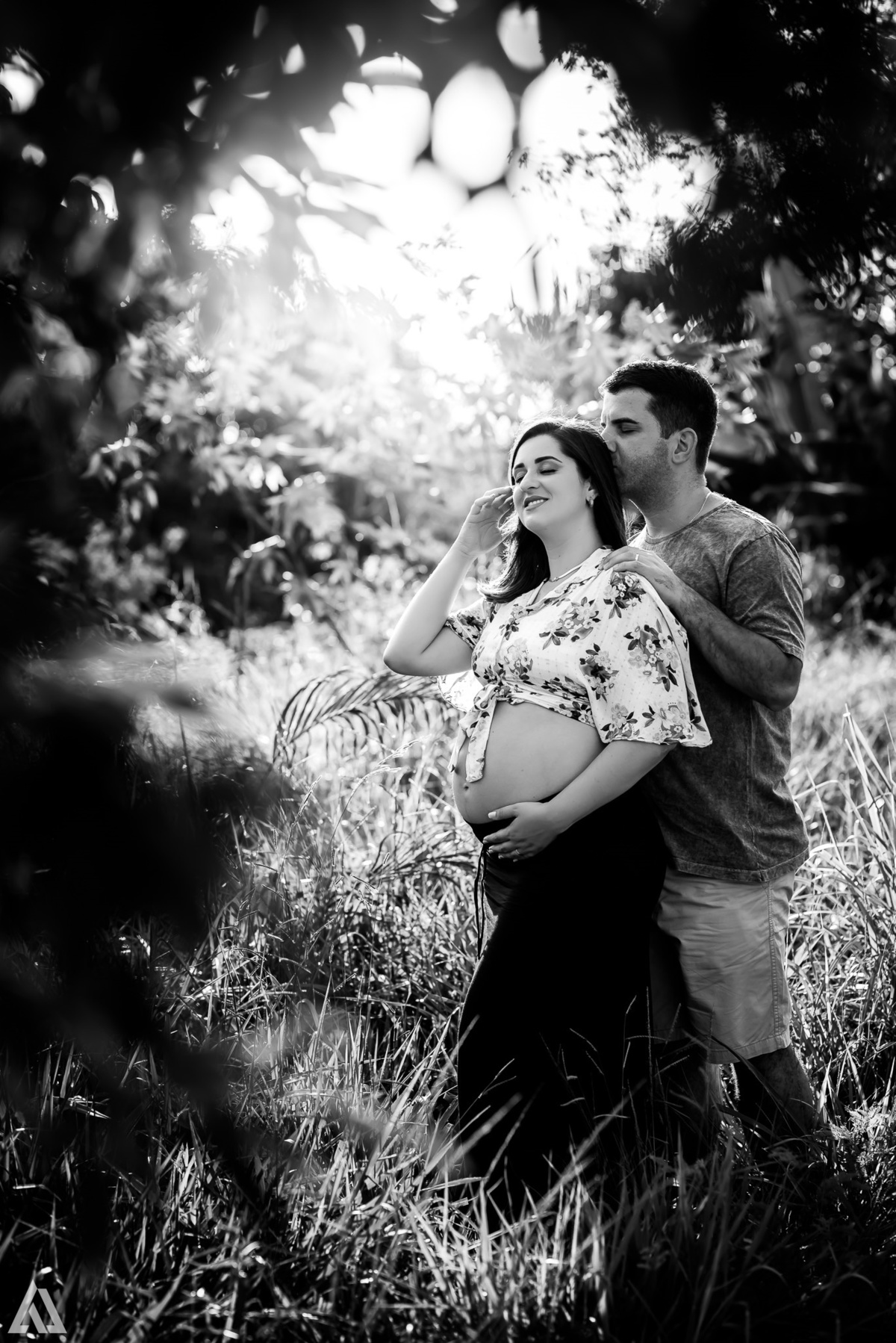 Ensaio Book Foto de Gestante Alex Jardim Fotografia Fotógrafo Resende Itatiaia Penedo Porto Real Quatis Barra Mansa Volta Redonda Serrinha do Alambari Mauá Maringá Maromba Hotel Villa Forte Gravidiva TOP lindas Natureza família