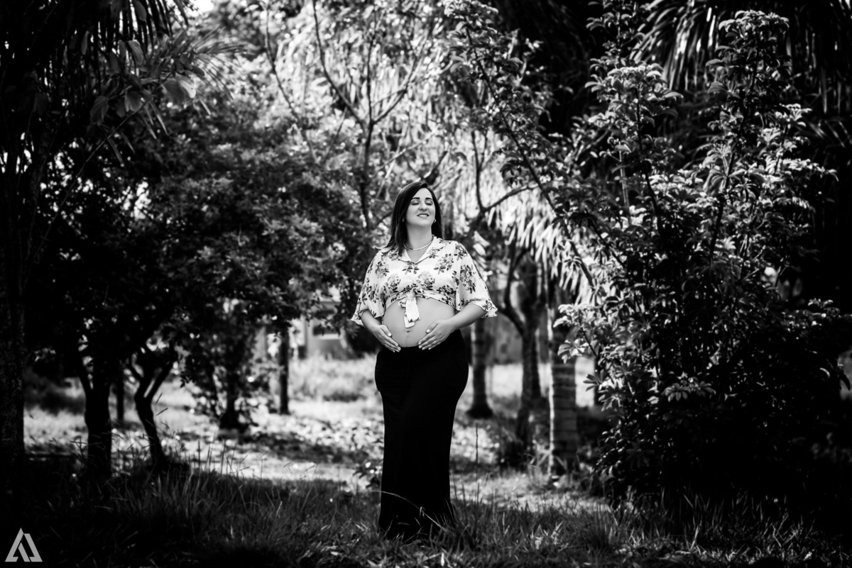Ensaio Book Foto de Gestante Alex Jardim Fotografia Fotógrafo Resende Itatiaia Penedo Porto Real Quatis Barra Mansa Volta Redonda Serrinha do Alambari Mauá Maringá Maromba Hotel Villa Forte Gravidiva TOP lindas Natureza família