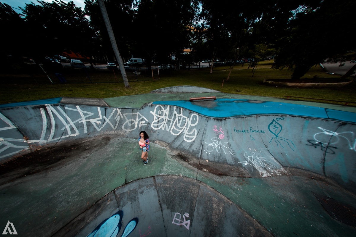Ensaio Book Debutante 15 Anos Tumblr Street Alex Jardim Fotografia Fotógrafo Fotografia Fotógrafo Resende Itatiaia Penedo Porto Real Quatis Barra Mansa Volta Redonda Galpão Mix Lena Buffet La Belle Maison Tatiana Souza Camila Hoffmann Cerimonial 