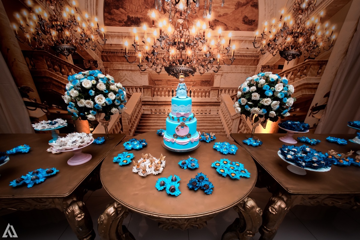 Alex Jardim Fotografia Fotógrafo Festa 15 Anos Debutante Resende Itatiaia Penedo Porto Real Quatis Barra Mansa Volta Redonda La Belle Maison