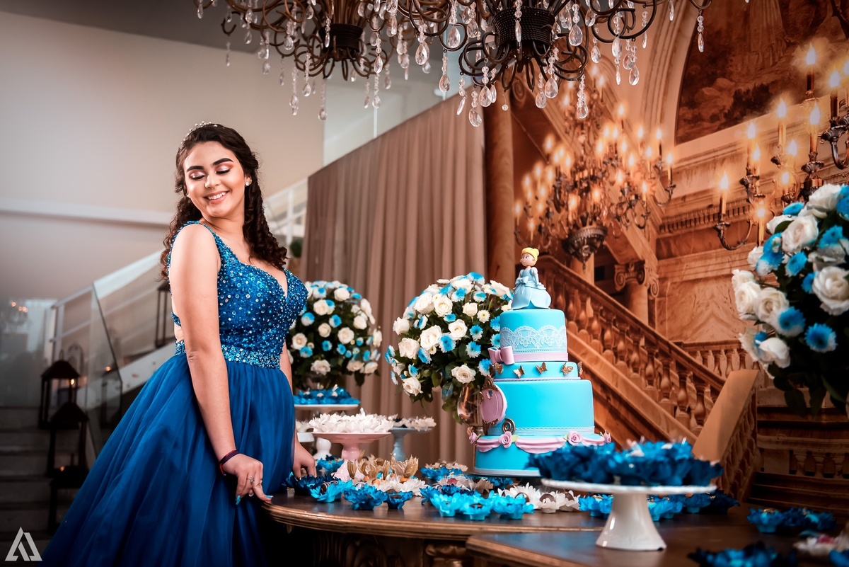 Alex Jardim Fotografia Fotógrafo Festa 15 Anos Debutante Resende Itatiaia Penedo Porto Real Quatis Barra Mansa Volta Redonda La Belle Maison