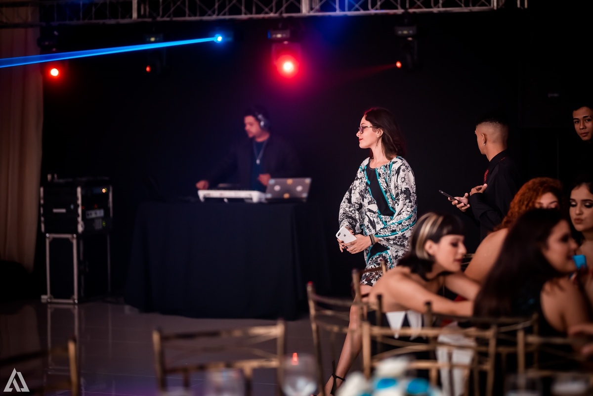 Alex Jardim Fotografia Fotógrafo Festa 15 Anos Debutante Resende Itatiaia Penedo Porto Real Quatis Barra Mansa Volta Redonda La Belle Maison