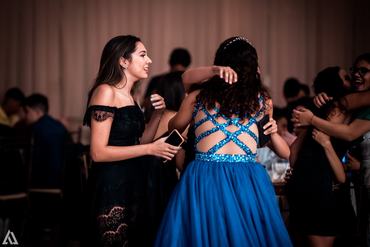 Alex Jardim Fotografia Fotógrafo Festa 15 Anos Debutante Resende Itatiaia Penedo Porto Real Quatis Barra Mansa Volta Redonda La Belle Maison