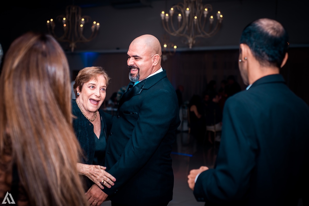 Alex Jardim Fotografia Fotógrafo Festa 15 Anos Debutante Resende Itatiaia Penedo Porto Real Quatis Barra Mansa Volta Redonda La Belle Maison