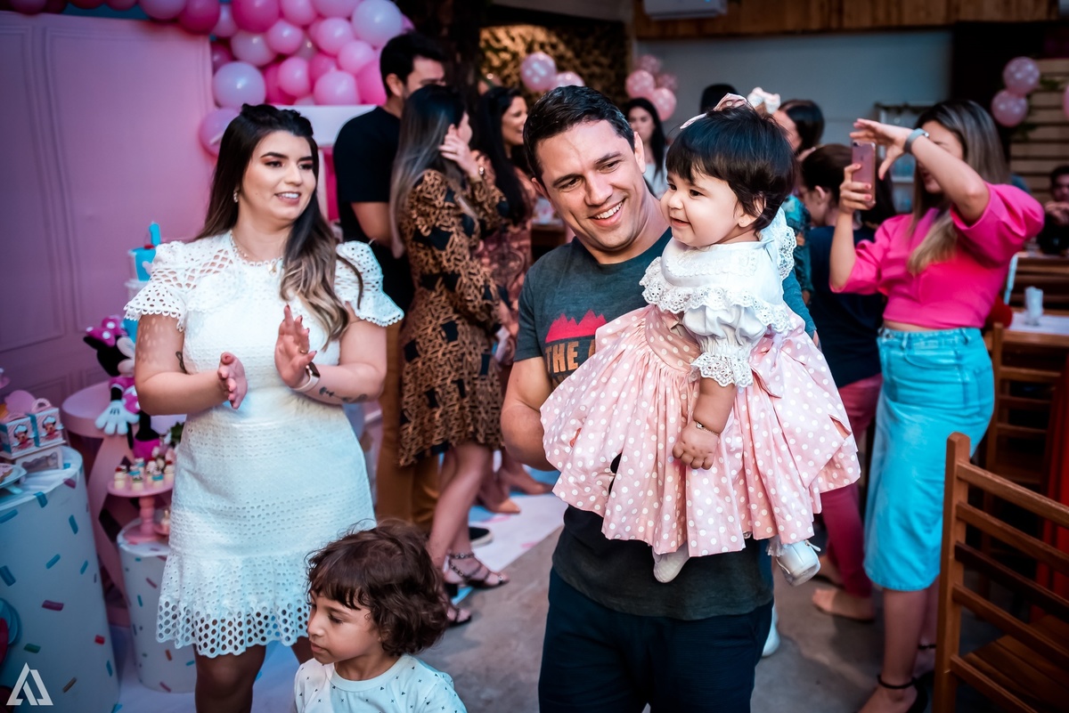 Alex Jardim Fotografia Fotógrafo Festa Aniversário Infantil Resende Itatiaia Penedo Porto Real Quatis Barra Mansa Volta Redonda La Belle Maison Lena Buffet Pintou Alegria Meu Pé de Jambo Espaço Montana Eventos