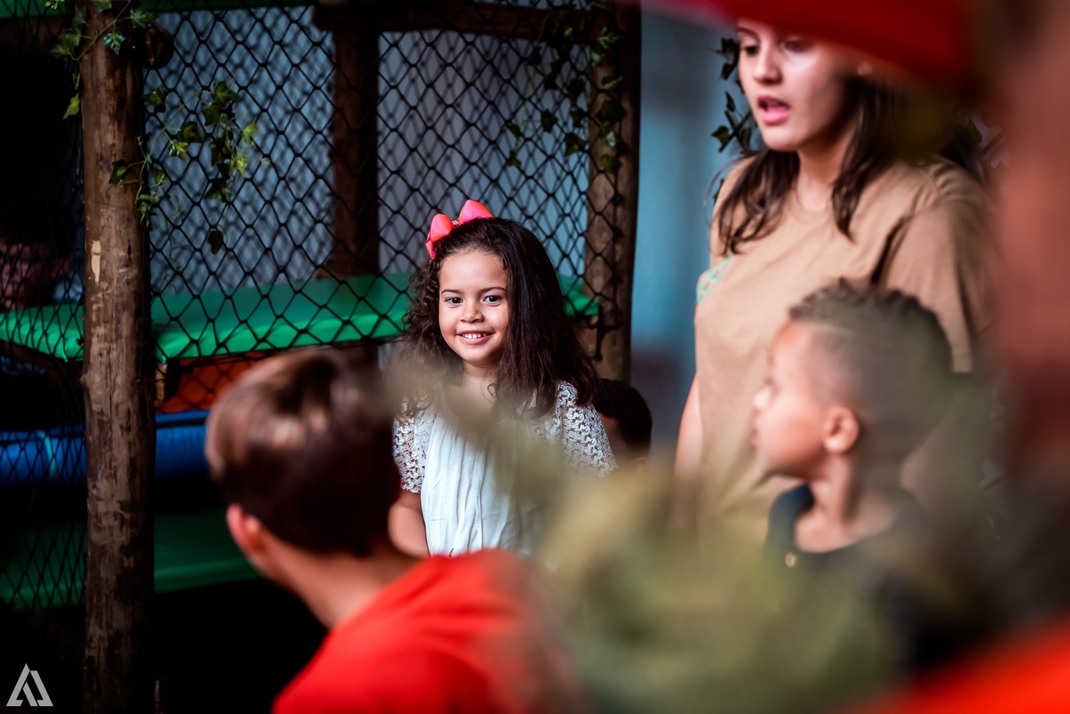 Alex Jardim Fotografia Fotógrafo Festa Aniversário Infantil Resende Itatiaia Penedo Porto Real Quatis Barra Mansa Volta Redonda La Belle Maison Lena Buffet Pintou Alegria Meu Pé de Jambo Espaço Montana Eventos