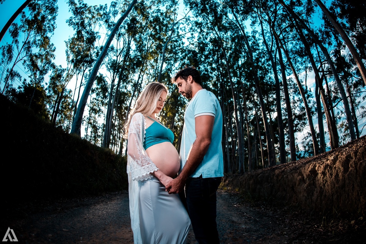 Alex Jardim Fotografia Fotógrafo Ensaio Gestante Grávida eucalipto Lifestyle Resende Itatiaia Penedo Porto Real Quatis Barra Mansa Volta Redonda Sul Fluminense Serrinha do Alambari Angra dos Reis Parati