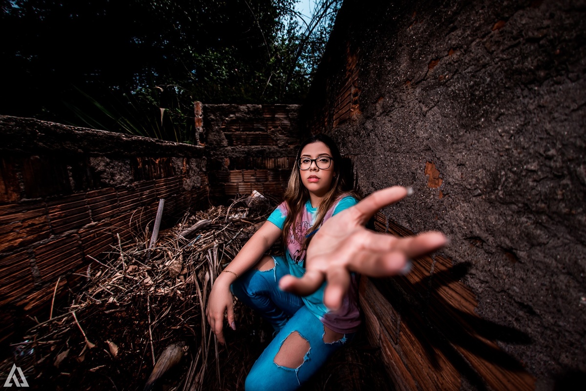 Ensaio Book Debutante 15 Anos Tumblr Street Alex Jardim Fotografia Fotógrafo Fotografia Fotógrafo Resende Itatiaia Penedo Porto Real Quatis Barra Mansa Volta Redonda Galpão Mix Lena Buffet La Belle Maison Tatiana Souza Camila Hoffmann Cerimonial 