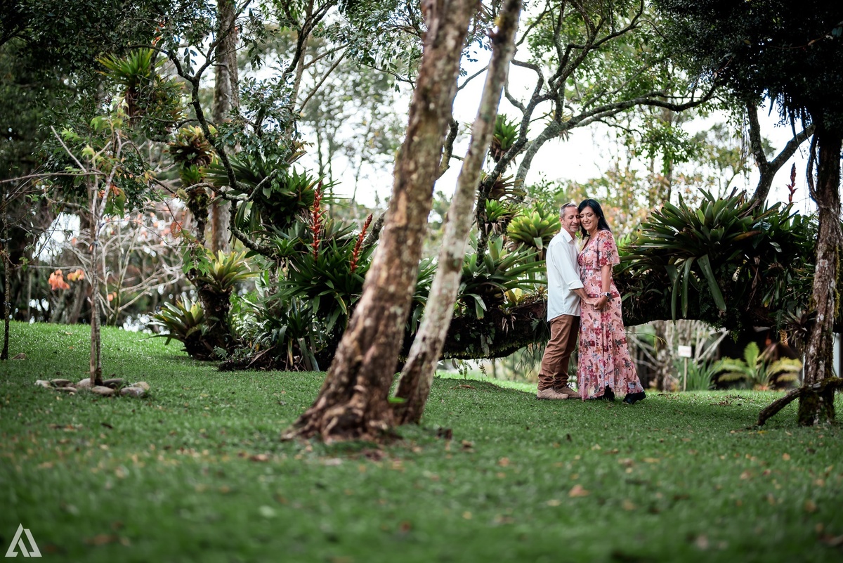 Alex Jardim Fotógrafo Ensaio Pré-Wedding Casal Resende Itatiaia Penedo Porto Real Quatis Barra Mansa Volta Redonda Sul Fluminense  Angra dos Reis Paraty Cerimonial Cerimonialista Casamento Camila Hoffmann Dani Vidal Elimeire Laurito Tatiana Sousa
