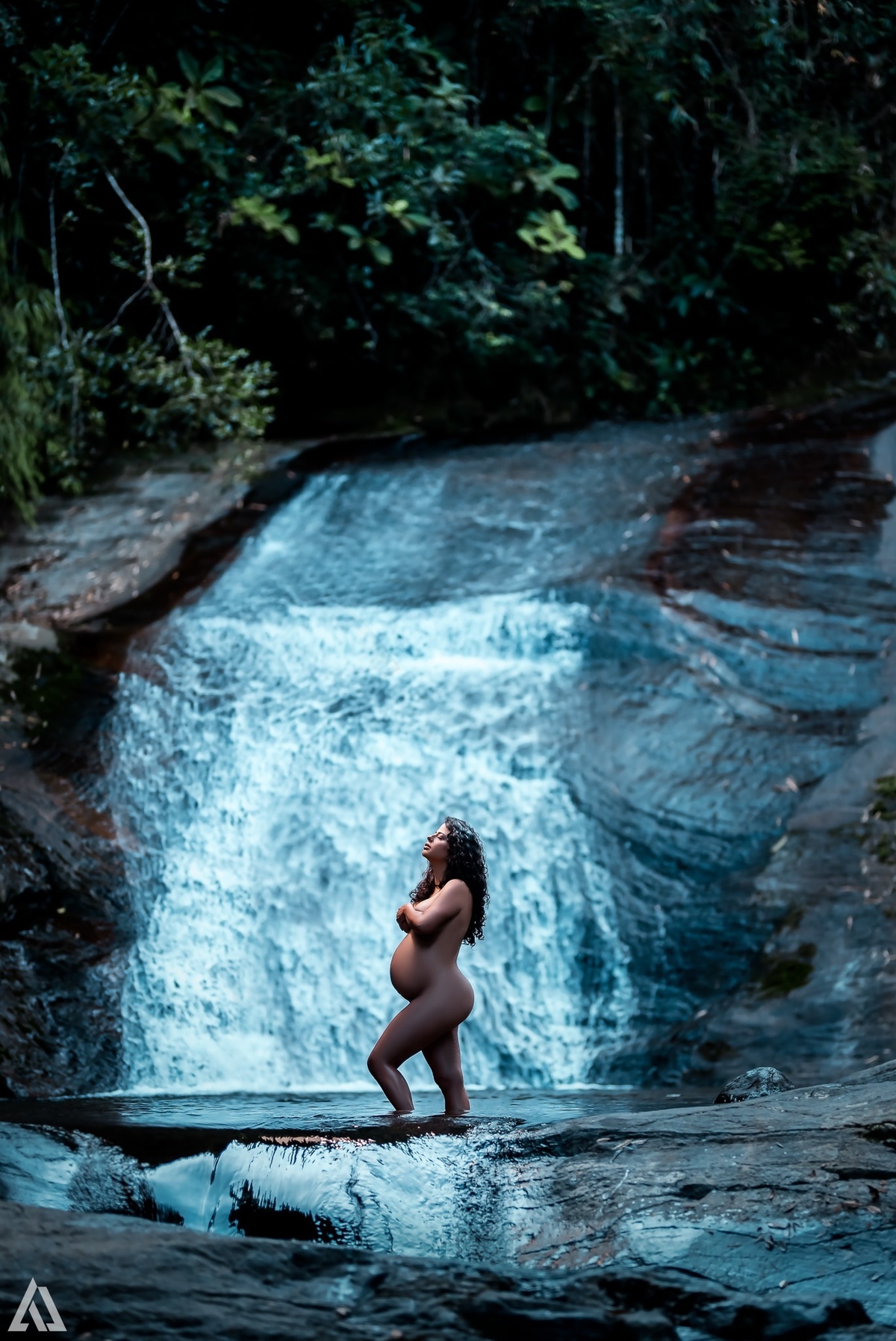 Alex Jardim Fotografia Fotógrafo Ensaio Gestante Grávida Lifestyle Cachoeira Nua Sensual Resende Itatiaia Penedo Porto Real Quatis Barra Mansa Volta Redonda Sul Fluminense Serrinha do Alambari Angra dos Reis Paraty