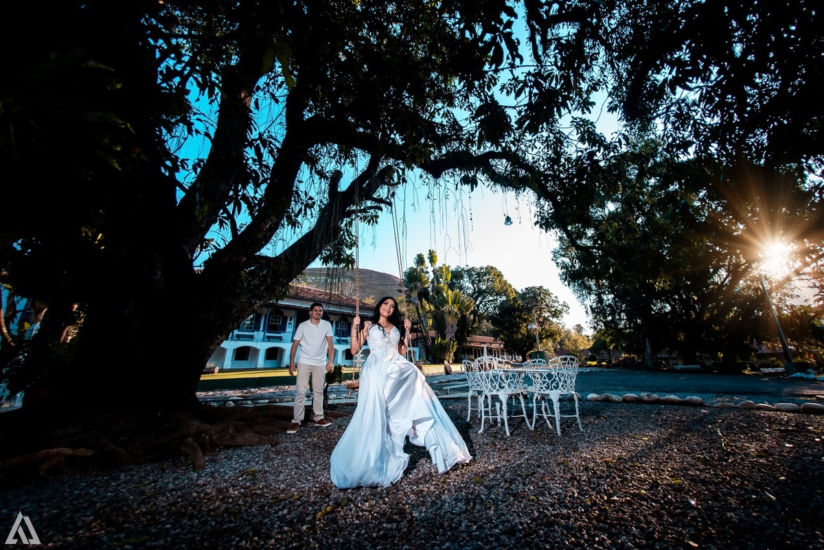 Alex Jardim Fotógrafo Ensaio Pré-Wedding Casal Resende Itatiaia Penedo Porto Real Quatis Barra Mansa Volta Redonda Sul Fluminense  Angra dos Reis Paraty Cerimonial Cerimonialista Casamento Camila Hoffmann Dani Vidal Elimeire Laurito Tatiana Sousa