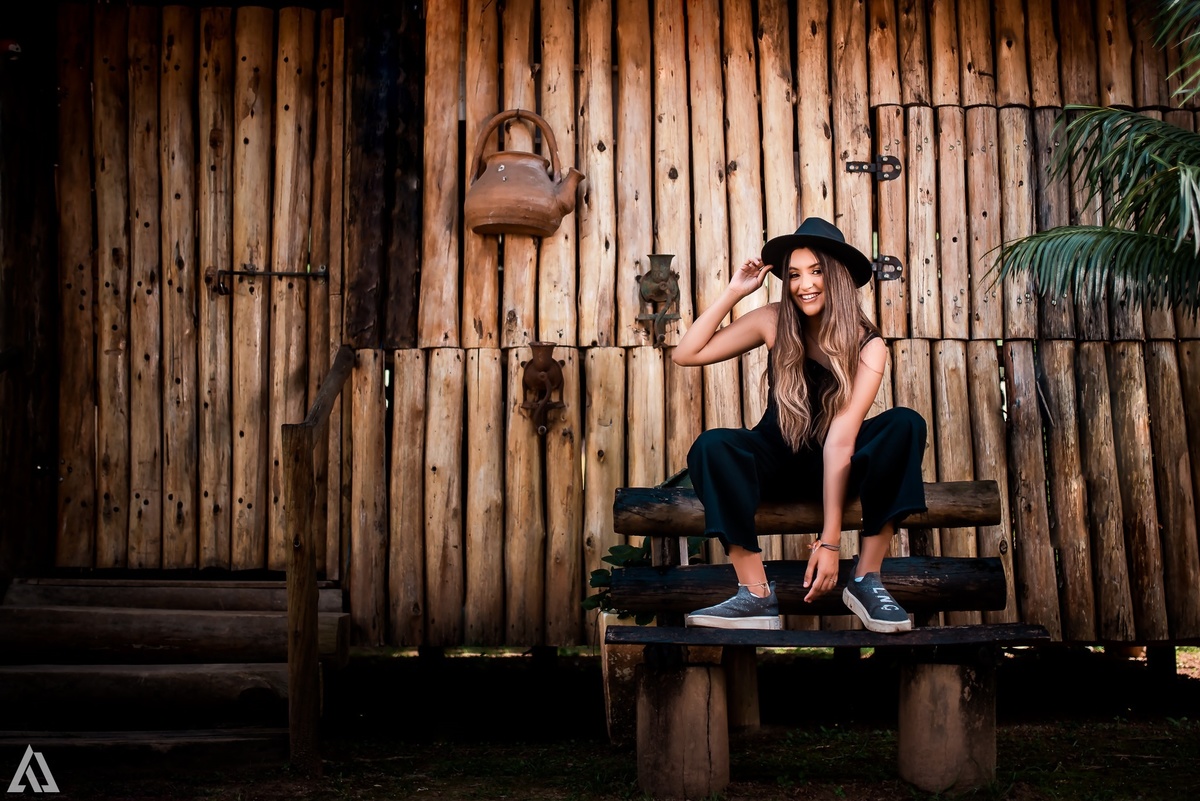 Ensaio Book Debutante 15 Anos Boho Chic Tumblr Alex Jardim Fotografia Fotógrafo Resende Itatiaia Penedo Porto Real Quatis Barra Mansa Volta Redonda Galpão Mix Lena Buffet La Belle Maison Estela Dani Vidal Elimeire Laurino Camila Hoffmann Cerimonial 