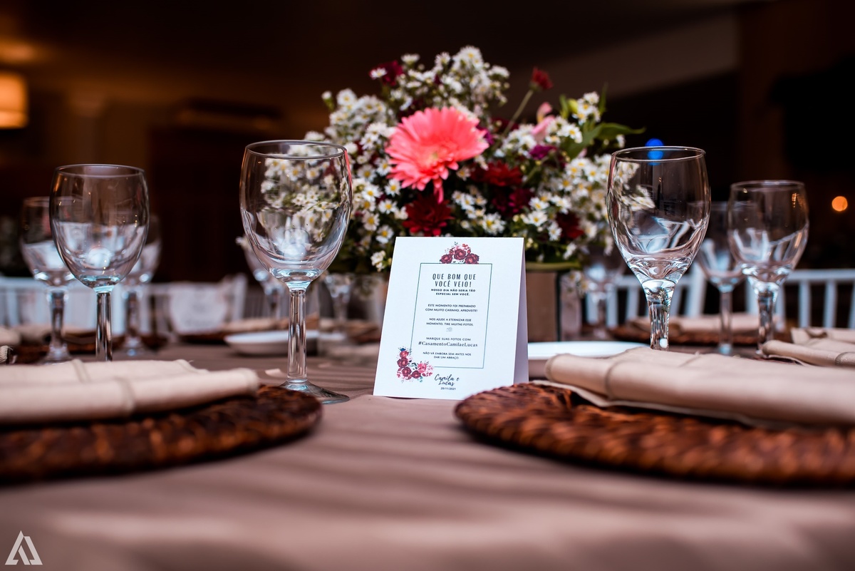 Alex Jardim Fotógrafo Ensaio Pré-Wedding Casal Resende Itatiaia Penedo Barra Mansa Volta Redonda Lena La Belle Maison Buffet Cerimonial Cerimonialista Casamento Camila Hoffmann Dani Vidal Elimeire Laurito Tatiana Sousa Estela Kozlowski making off 