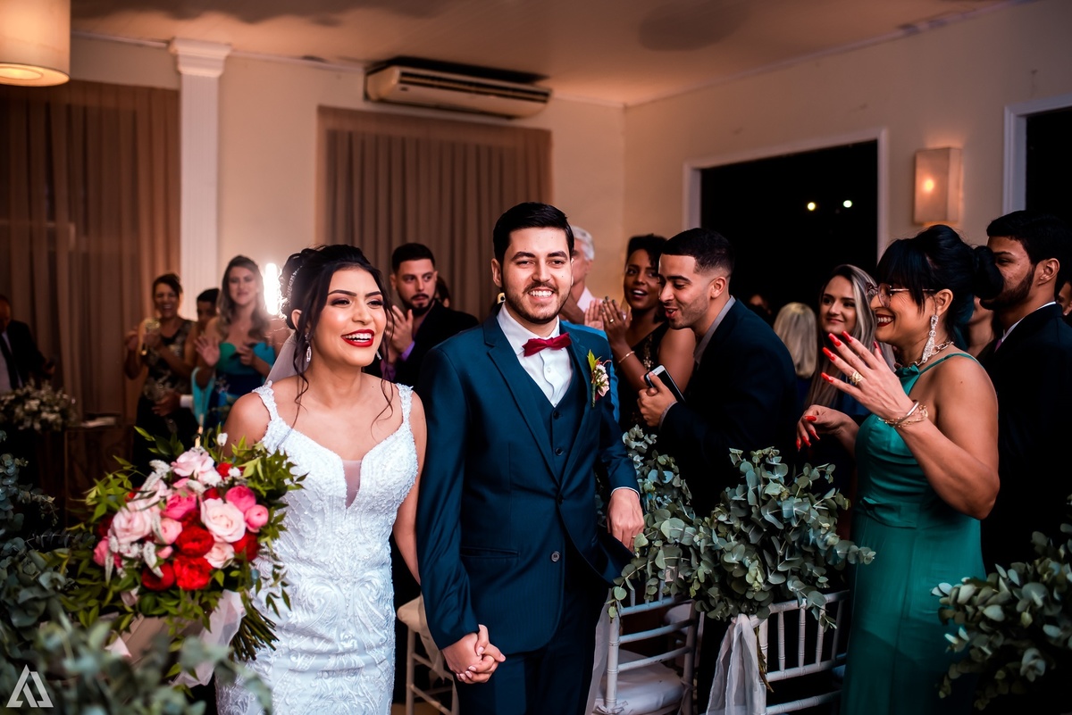 Alex Jardim Fotógrafo Ensaio Pré-Wedding Casal Resende Itatiaia Penedo Barra Mansa Volta Redonda Lena La Belle Maison Buffet Cerimonial Cerimonialista Casamento Camila Hoffmann Dani Vidal Elimeire Laurito Tatiana Sousa Estela Kozlowski making off 