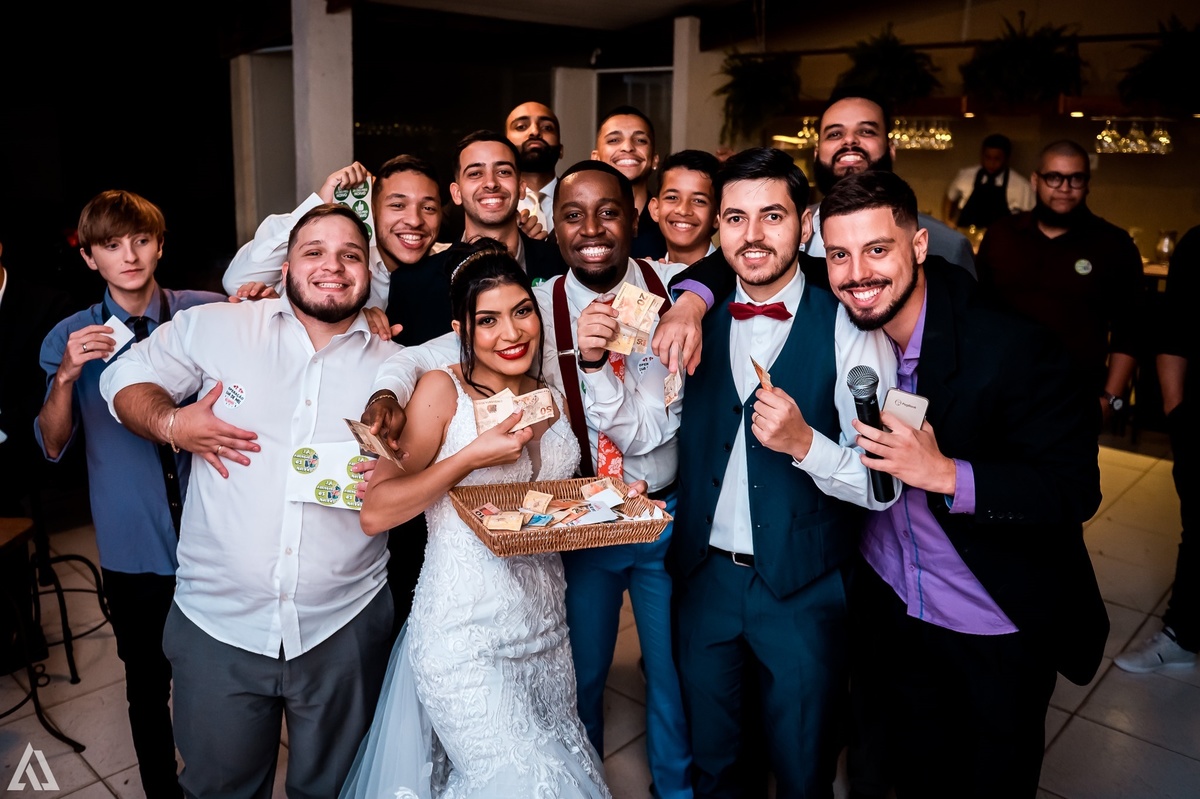 Alex Jardim Fotógrafo Ensaio Pré-Wedding Casal Resende Itatiaia Penedo Barra Mansa Volta Redonda Lena La Belle Maison Buffet Cerimonial Cerimonialista Casamento Camila Hoffmann Dani Vidal Elimeire Laurito Tatiana Sousa Estela Kozlowski making off 