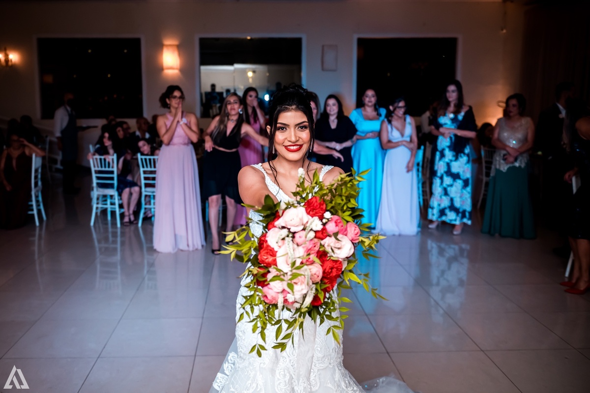 Alex Jardim Fotógrafo Ensaio Pré-Wedding Casal Resende Itatiaia Penedo Barra Mansa Volta Redonda Lena La Belle Maison Buffet Cerimonial Cerimonialista Casamento Camila Hoffmann Dani Vidal Elimeire Laurito Tatiana Sousa Estela Kozlowski making off 