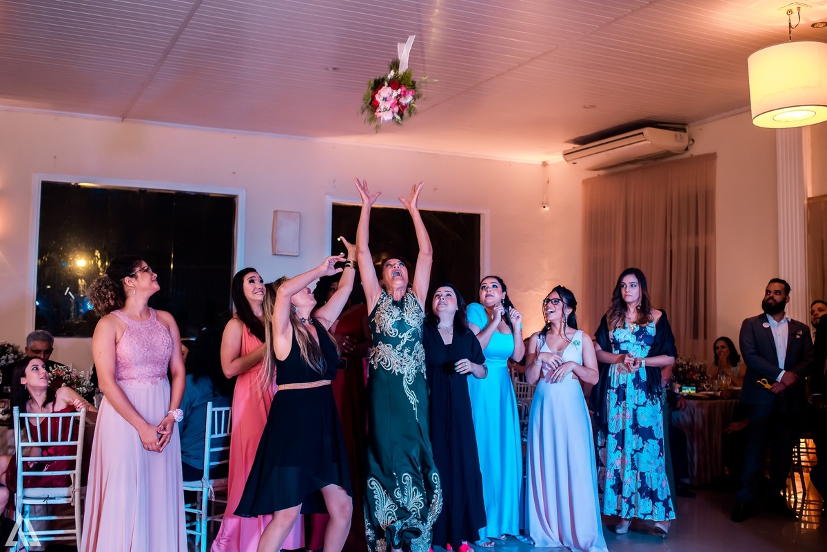 Alex Jardim Fotógrafo Ensaio Pré-Wedding Casal Resende Itatiaia Penedo Barra Mansa Volta Redonda Lena La Belle Maison Buffet Cerimonial Cerimonialista Casamento Camila Hoffmann Dani Vidal Elimeire Laurito Tatiana Sousa Estela Kozlowski making off 