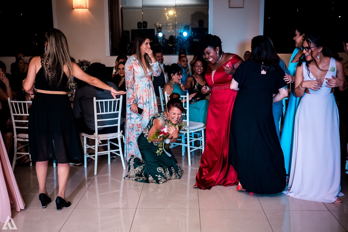 Alex Jardim Fotógrafo Ensaio Pré-Wedding Casal Resende Itatiaia Penedo Barra Mansa Volta Redonda Lena La Belle Maison Buffet Cerimonial Cerimonialista Casamento Camila Hoffmann Dani Vidal Elimeire Laurito Tatiana Sousa Estela Kozlowski making off 