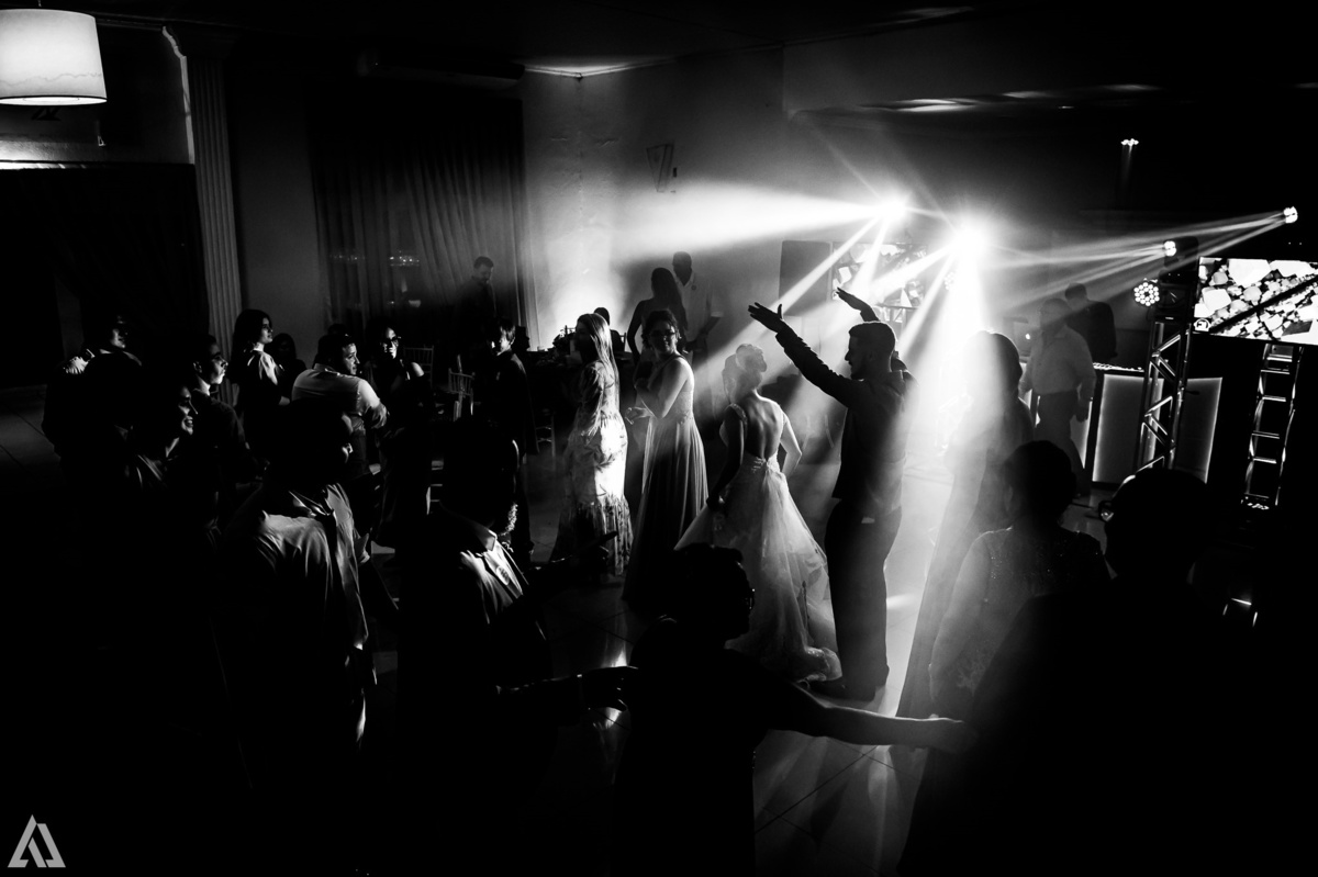 Alex Jardim Fotógrafo Ensaio Pré-Wedding Casal Resende Itatiaia Penedo Barra Mansa Volta Redonda Lena La Belle Maison Buffet Cerimonial Cerimonialista Casamento Camila Hoffmann Dani Vidal Elimeire Laurito Tatiana Sousa Estela Kozlowski making off 