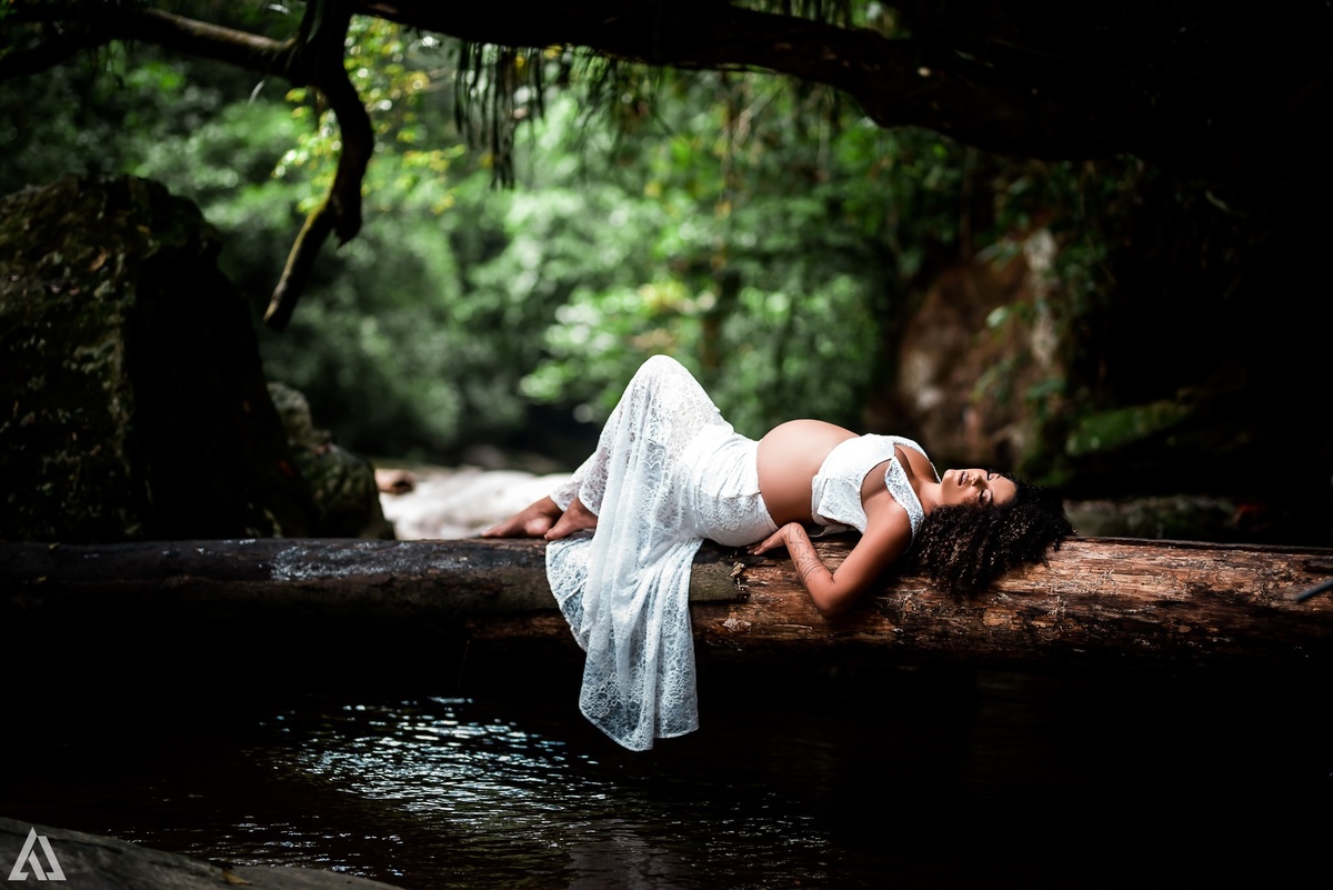 Alex Jardim Fotografia Fotógrafo Ensaio Gestante Grávida Lifestyle Lingerie Sensual Nua nudez Cachoeira Resende Itatiaia Penedo Porto Real Quatis Barra Mansa Volta Redonda Sul Fluminense Serrinha do Alambari Angra dos Reis Paraty