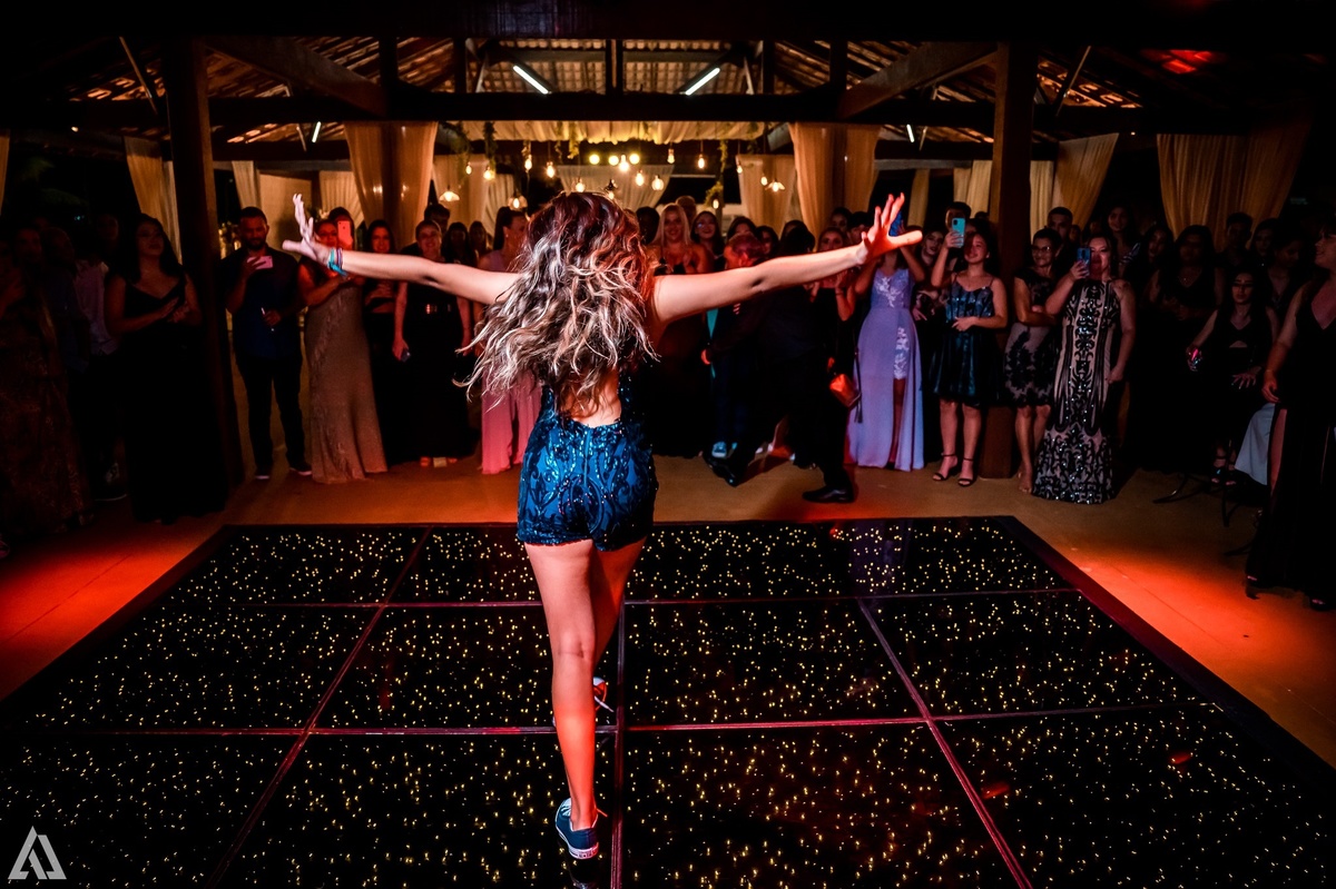 Ensaio Festa Book Teen Debutante 15 Anos Alex Jardim Fotografia Fotógrafo Makink Off Resende Itatiaia Penedo Porto Real Quatis Barra Mansa Volta Redonda Galpão Lena Buffet La Belle Maison Estela Dani Vidal Elimeire Laurino Camila Hoffmann Cerimonial 