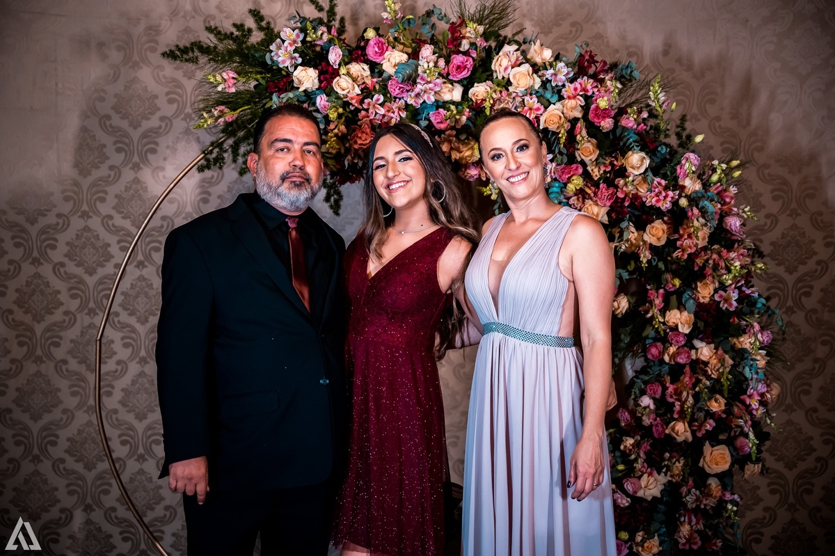 Ensaio Festa Book Teen Debutante 15 Anos Alex Jardim Fotografia Fotógrafo Makink Off Resende Itatiaia Penedo Porto Real Quatis Barra Mansa Volta Redonda Galpão Lena Buffet La Belle Maison Estela Dani Vidal Elimeire Laurino Camila Hoffmann Cerimonial 