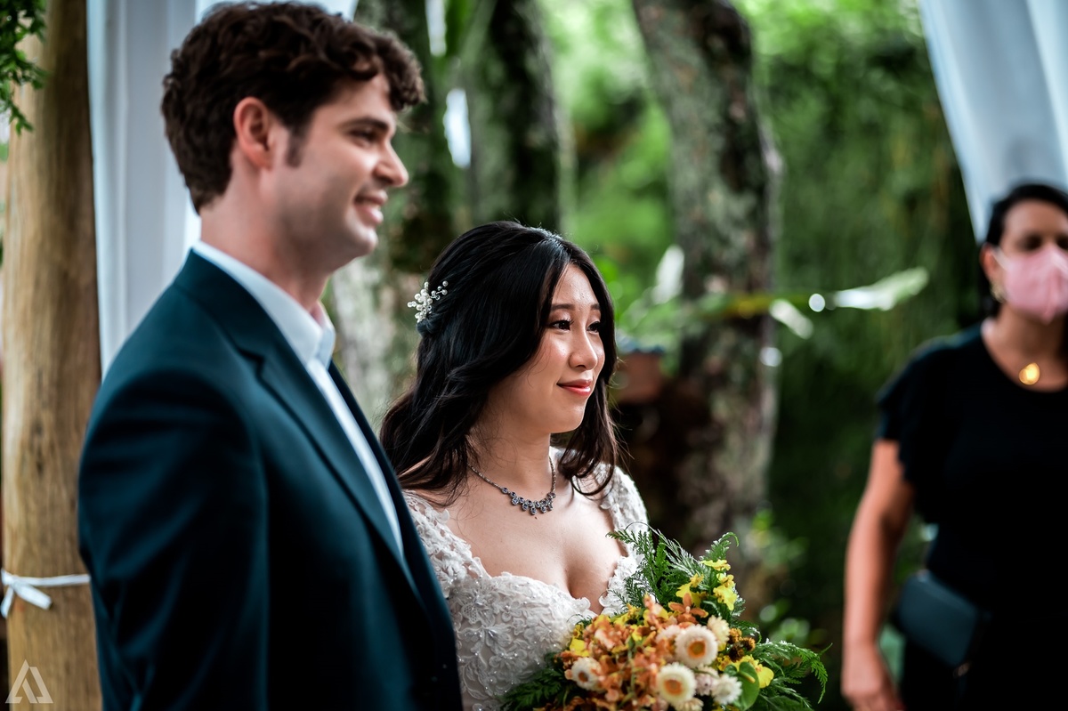 Wedding Casamento Buffet Making Off Decoração Bem Casados Cerimonialista Fotógrafo Vestido Noiva Noivo Camila Hoffmann Cerimonial Elimeire Assessoria de Evento Dani Vidal La Belle Maison Lena Buffet Casarão Penedo Diva Buffet Buquê Resende Penedo Itatiaia