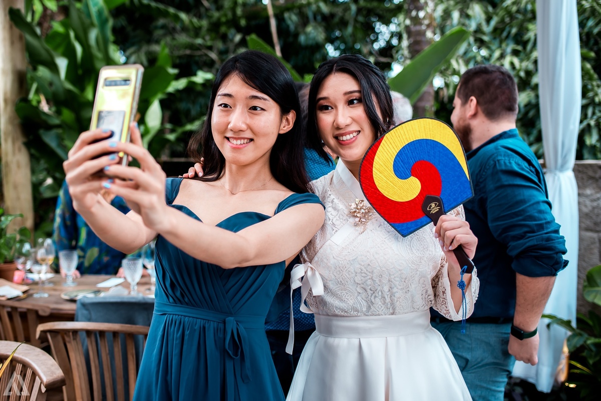 Wedding Casamento Buffet Making Off Decoração Bem Casados Cerimonialista Fotógrafo Vestido Noiva Noivo Camila Hoffmann Cerimonial Elimeire Assessoria de Evento Dani Vidal La Belle Maison Lena Buffet Casarão Penedo Diva Buffet Buquê Resende Penedo Itatiaia