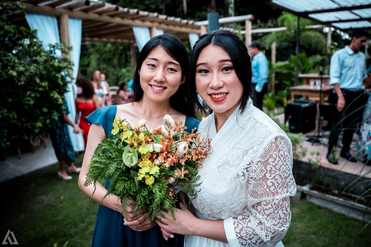 Wedding Casamento Buffet Making Off Decoração Bem Casados Cerimonialista Fotógrafo Vestido Noiva Noivo Camila Hoffmann Cerimonial Elimeire Assessoria de Evento Dani Vidal La Belle Maison Lena Buffet Casarão Penedo Diva Buffet Buquê Resende Penedo Itatiaia