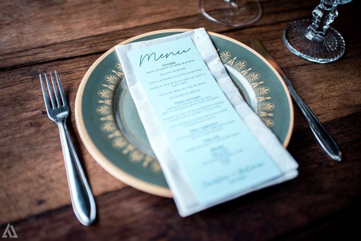 Wedding Casamento Buffet Making Off Decoração Bem Casados Cerimonialista Fotógrafo Vestido Noiva Noivo Camila Hoffmann Cerimonial Elimeire Assessoria de Evento Dani Vidal La Belle Maison Lena Buffet Casarão Penedo Diva Buffet Buquê Resende Penedo Itatiaia