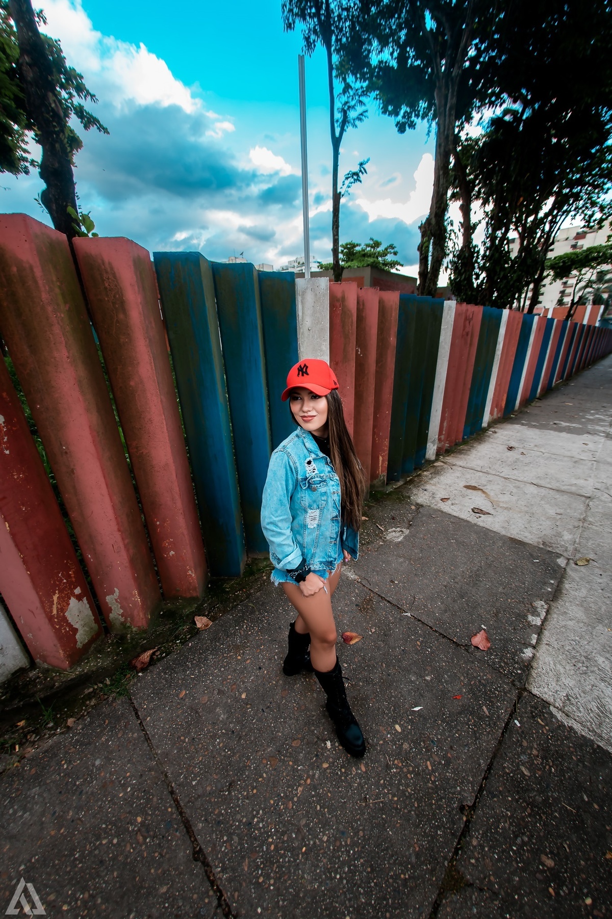 Ensaio Book Debutante 15 Anos Street Tumblr Alex Jardim Fotografia Fotógrafo Resende Itatiaia Penedo Porto Real Quatis Barra Mansa Volta Redonda Galpão Mix Lena Buffet La Belle Maison Estela Dani Vidal Elimeire Laurino Camila Hoffmann Cerimonial 