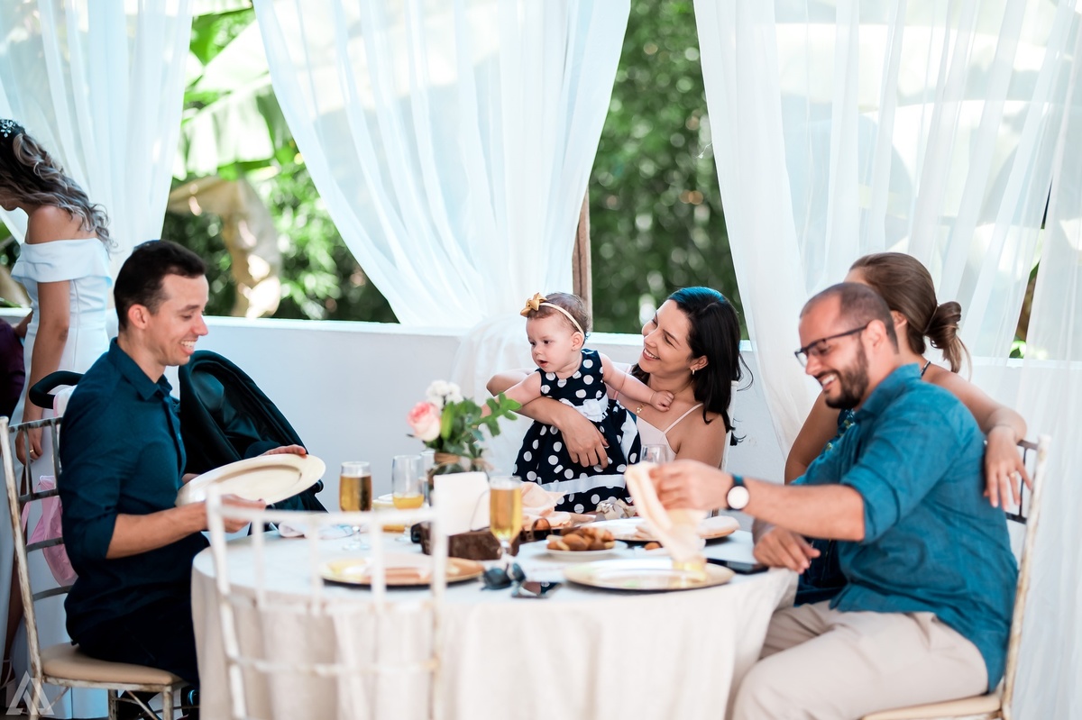 Wedding Casamento Buffet Making Off Decoração Cerimonialista Fotógrafo Vestido Noiva Noivo Camila Hoffmann Cerimonial Elimeire Assessoria de Evento Dani Vidal Vila Nova La Belle Maison Lena Buffet Casarão Penedo Diva Buffet Buquê Resende Penedo Itatiaia