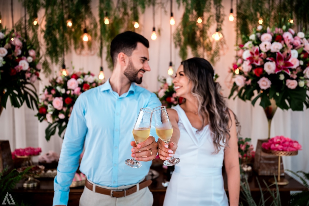 Wedding Casamento Buffet Making Off Decoração Cerimonialista Fotógrafo Vestido Noiva Noivo Camila Hoffmann Cerimonial Elimeire Assessoria de Evento Dani Vidal Vila Nova La Belle Maison Lena Buffet Casarão Penedo Diva Buffet Buquê Resende Penedo Itatiaia