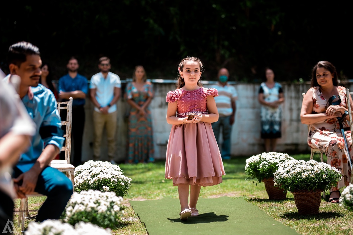 Wedding Casamento Buffet Making Off Decoração Cerimonialista Fotógrafo Vestido Noiva Noivo Camila Hoffmann Cerimonial Elimeire Assessoria de Evento Dani Vidal Vila Nova La Belle Maison Lena Buffet Casarão Penedo Diva Buffet Buquê Resende Penedo Itatiaia