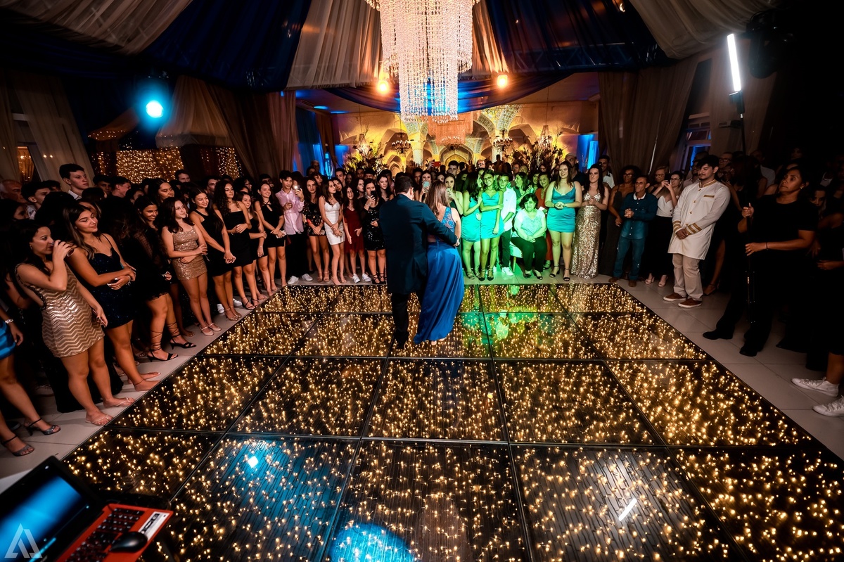 Ensaio Festa Book Teen Debutante 15 Anos Alex Jardim Fotografia Fotógrafo Makink Off Resende Itatiaia Penedo Porto Real Quatis Barra Mansa Volta Redonda Lena Buffet La Belle Maison Estela Dani Vidal Elimeire Laurino Camila Hoffmann Cerimonial Maquiadora