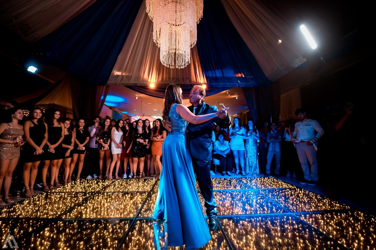 Ensaio Festa Book Teen Debutante 15 Anos Alex Jardim Fotografia Fotógrafo Makink Off Resende Itatiaia Penedo Porto Real Quatis Barra Mansa Volta Redonda Lena Buffet La Belle Maison Estela Dani Vidal Elimeire Laurino Camila Hoffmann Cerimonial Maquiadora