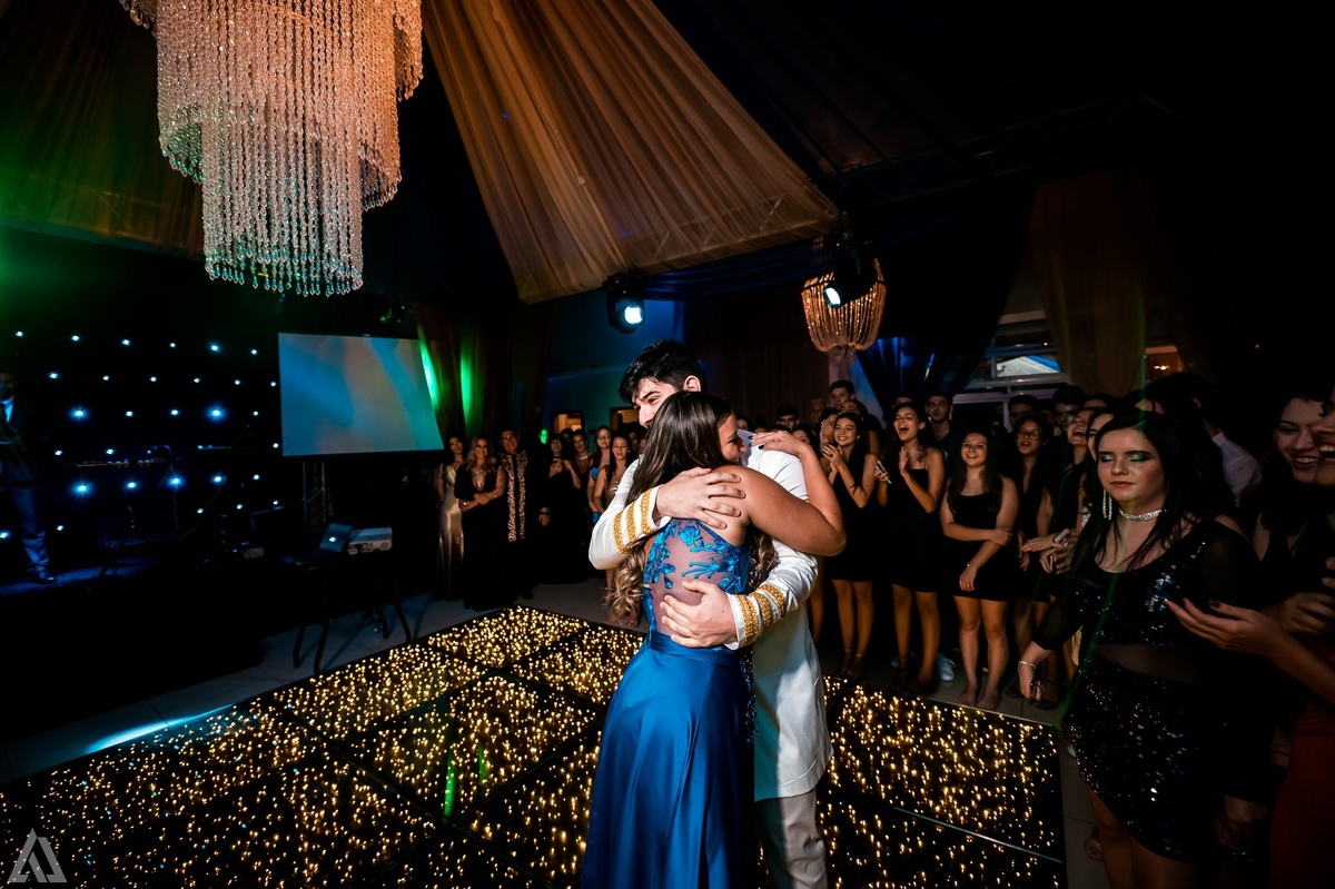 Ensaio Festa Book Teen Debutante 15 Anos Alex Jardim Fotografia Fotógrafo Makink Off Resende Itatiaia Penedo Porto Real Quatis Barra Mansa Volta Redonda Lena Buffet La Belle Maison Estela Dani Vidal Elimeire Laurino Camila Hoffmann Cerimonial Maquiadora