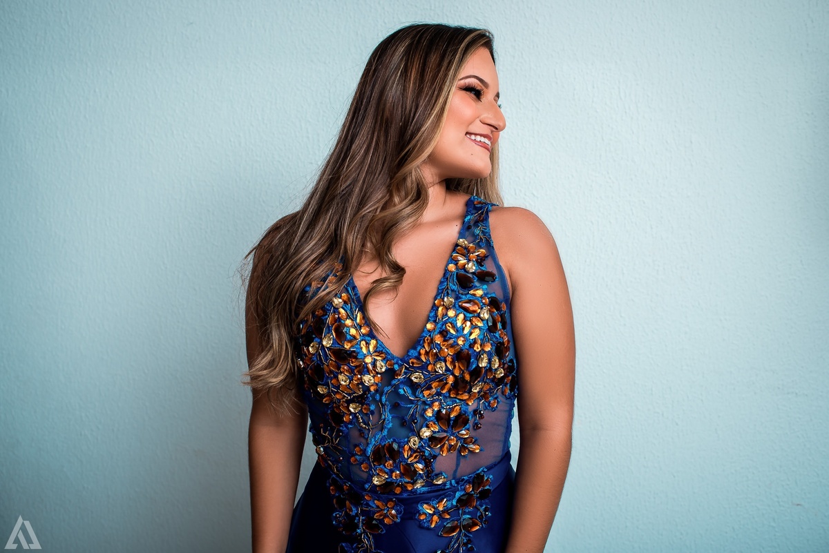 Ensaio Festa Book Teen Debutante 15 Anos Alex Jardim Fotografia Fotógrafo Makink Off Resende Itatiaia Penedo Porto Real Quatis Barra Mansa Volta Redonda Lena Buffet La Belle Maison Estela Dani Vidal Elimeire Laurino Camila Hoffmann Cerimonial Maquiadora