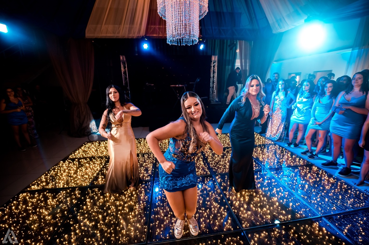 Ensaio Festa Book Teen Debutante 15 Anos Alex Jardim Fotografia Fotógrafo Makink Off Resende Itatiaia Penedo Porto Real Quatis Barra Mansa Volta Redonda Lena Buffet La Belle Maison Estela Dani Vidal Elimeire Laurino Camila Hoffmann Cerimonial Maquiadora