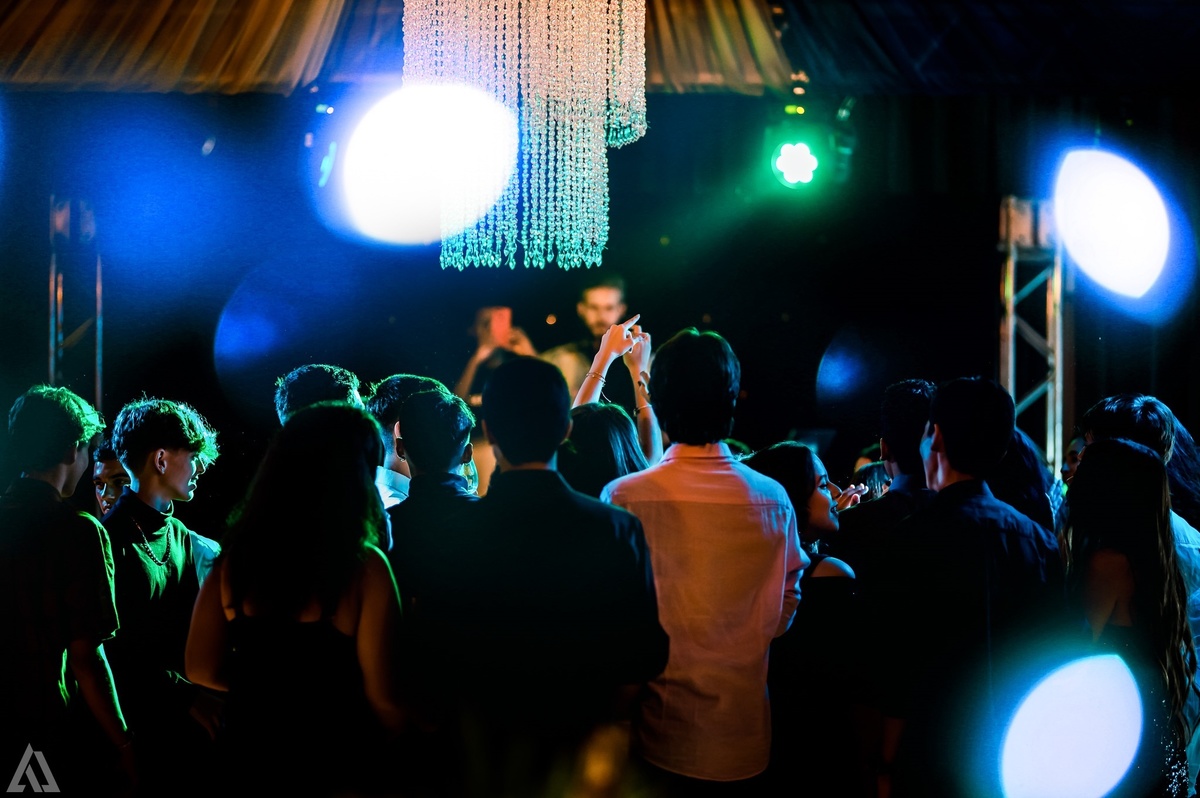 Ensaio Festa Book Teen Debutante 15 Anos Alex Jardim Fotografia Fotógrafo Makink Off Resende Itatiaia Penedo Porto Real Quatis Barra Mansa Volta Redonda Lena Buffet La Belle Maison Estela Dani Vidal Elimeire Laurino Camila Hoffmann Cerimonial Maquiadora