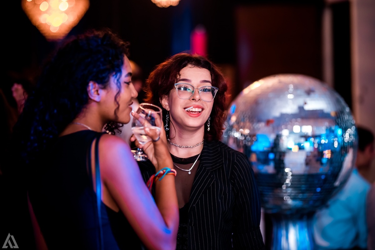 Ensaio Festa Book Teen Debutante 15 Anos Alex Jardim Fotografia Fotógrafo Makink Off Resende Itatiaia Penedo Porto Real Quatis Barra Mansa Volta Redonda Lena Buffet La Belle Maison Estela Dani Vidal Elimeire Laurino Camila Hoffmann Cerimonial Maquiadora